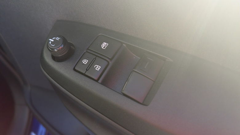 Toyota Yaris 1.5 Hybrid Icon 5dr CVT Hybrid Hatchback